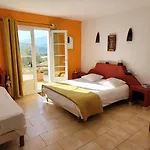 Le Jas De 3* Volonne