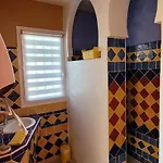 Le Jas De Alojamento de Acomodação e Pequeno-almoço 3*