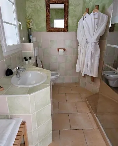 Bed & Breakfast Le Jas De Volonne